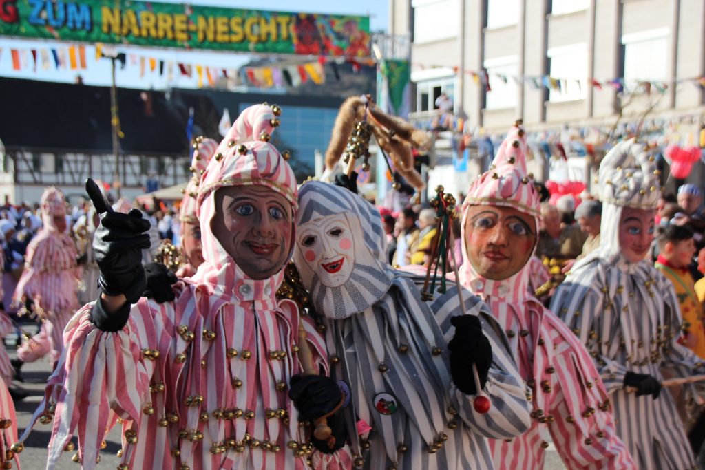 Riesenansturm auf den Singener Fasnetumzug