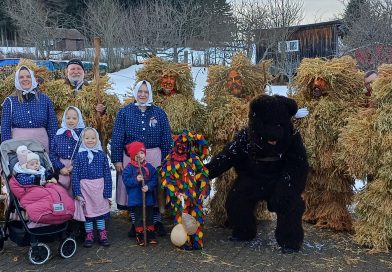 Strohbärentag Böttingen 2026