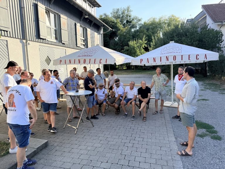 Gruppentreffen Hansele mit den Rielasinger Hansele